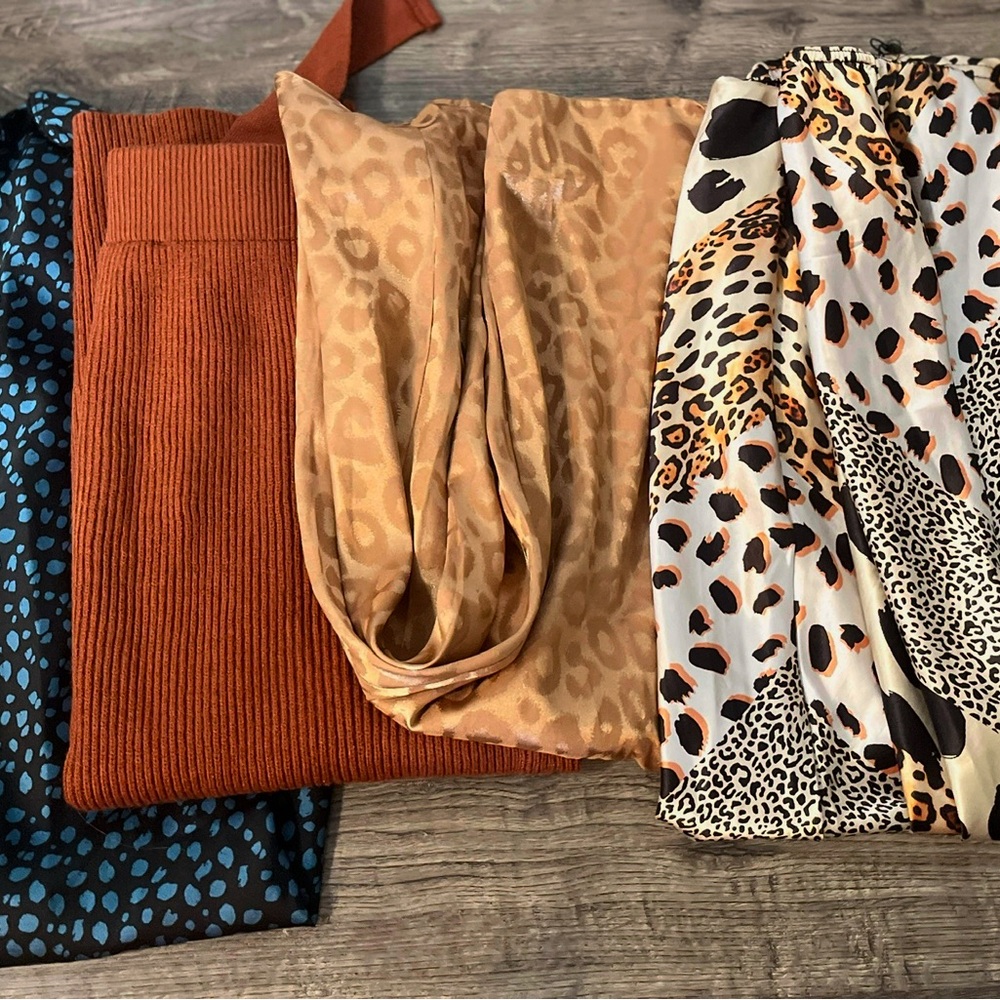 ‼️BUNDLE‼️-4/$8 Women’s Skirt Bundle- 4 Skirts for $8